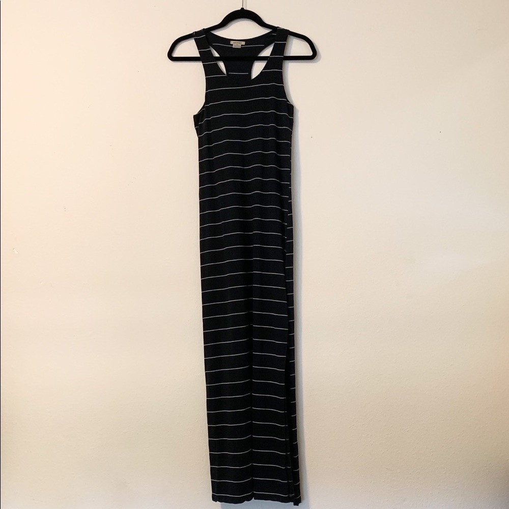 [Anamá] B&W Striped Maxi Dress